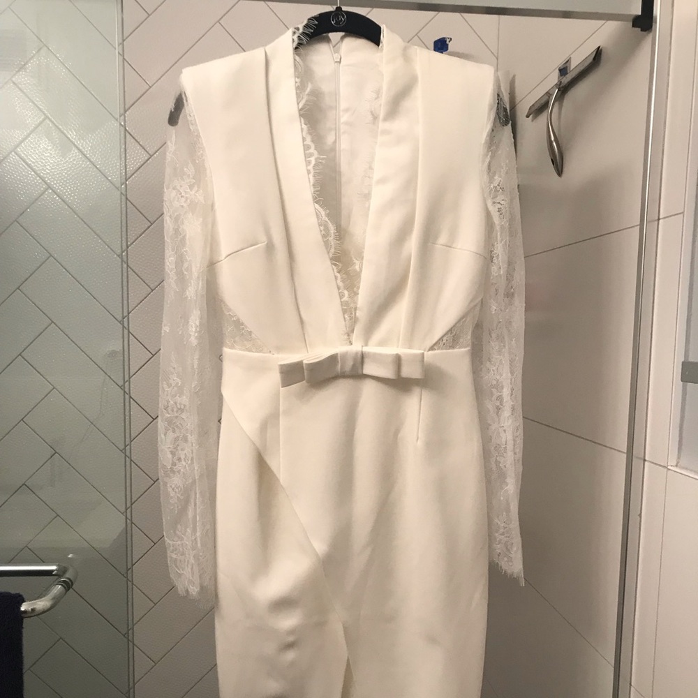 Cheyenne White Dress - Picture 2 of 4